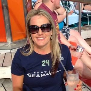 Meet your Posher, April